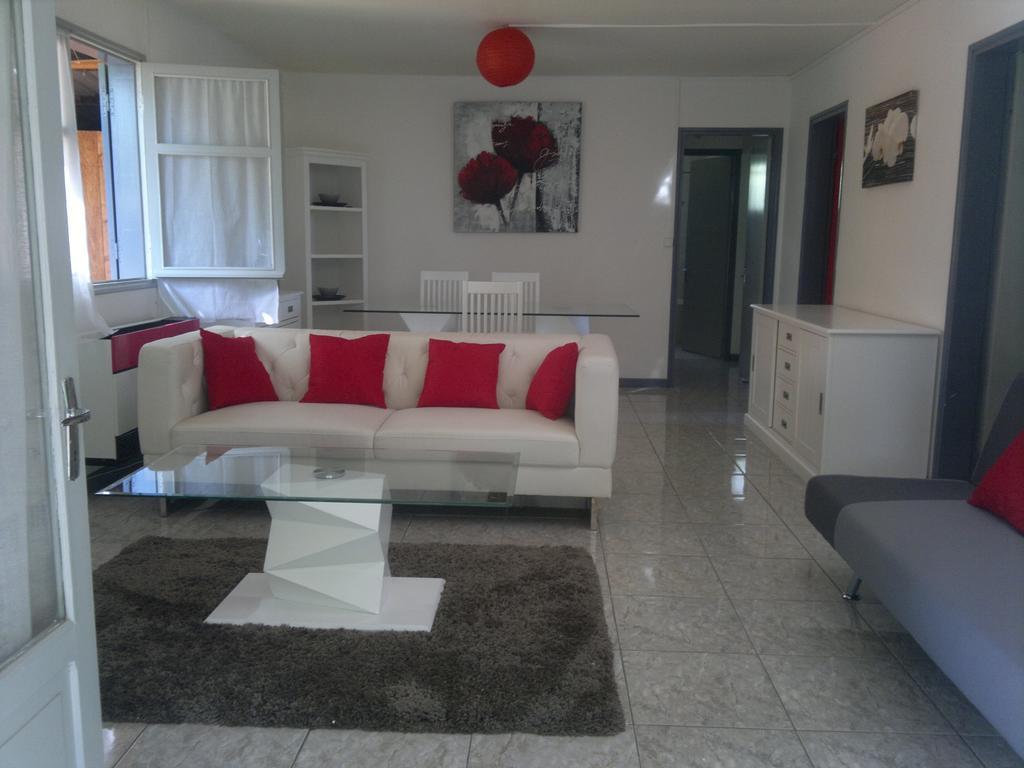 Les Bungalows Du Mont-Auban Sainte-Clotilde Exterior foto