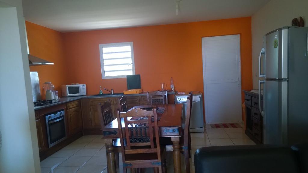 Les Bungalows Du Mont-Auban Sainte-Clotilde Exterior foto
